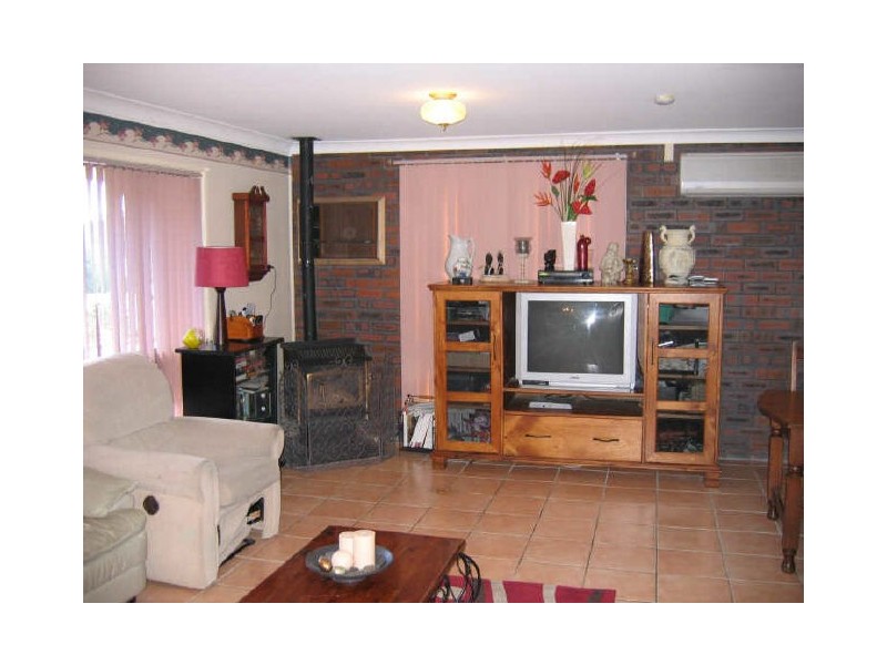 17 Mackellar Street, Cessnock NSW 2325