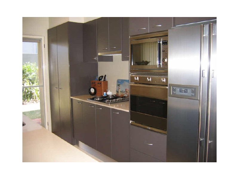 1 Barnhill Close, Rothbury NSW 2320