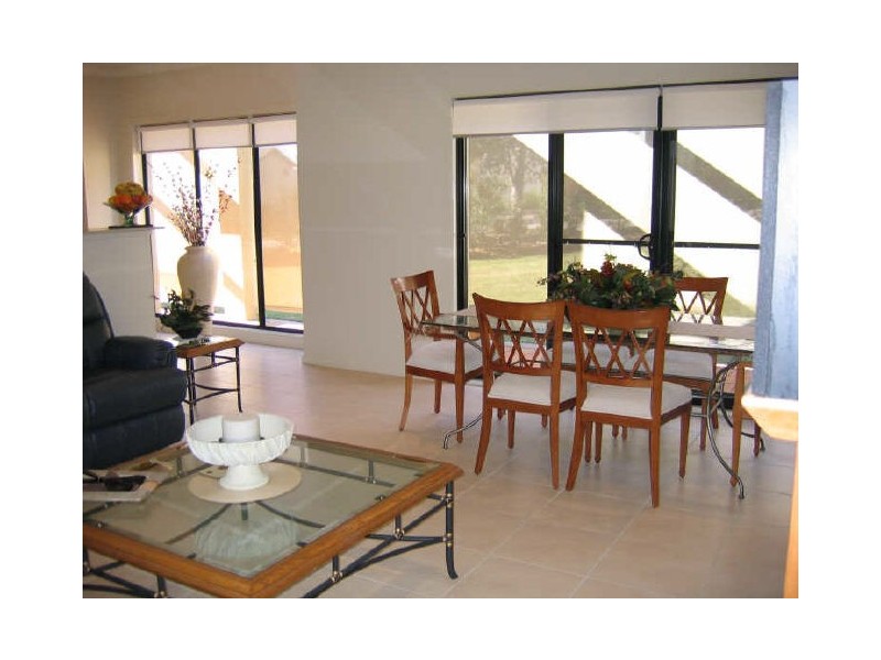 1 Barnhill Close, Rothbury NSW 2320