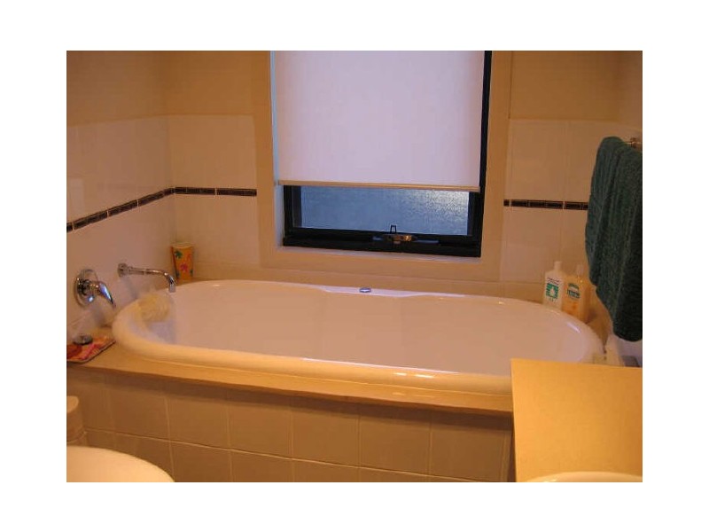 1 Barnhill Close, Rothbury NSW 2320