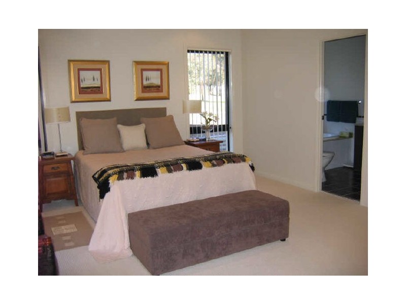 1 Barnhill Close, Rothbury NSW 2320