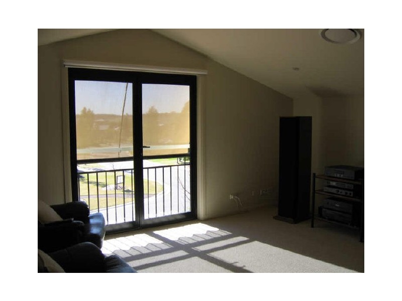 1 Barnhill Close, Rothbury NSW 2320