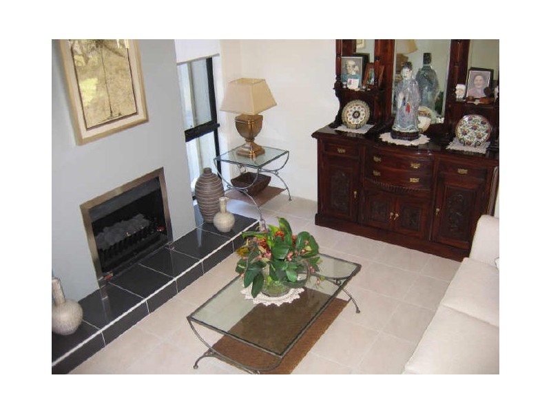 1 Barnhill Close, Rothbury NSW 2320