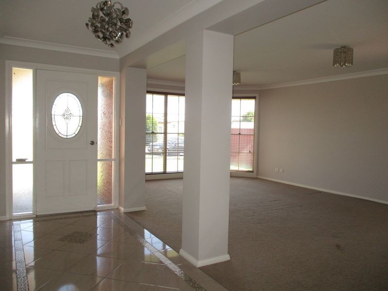 52 Hospital Road, Weston NSW 2326