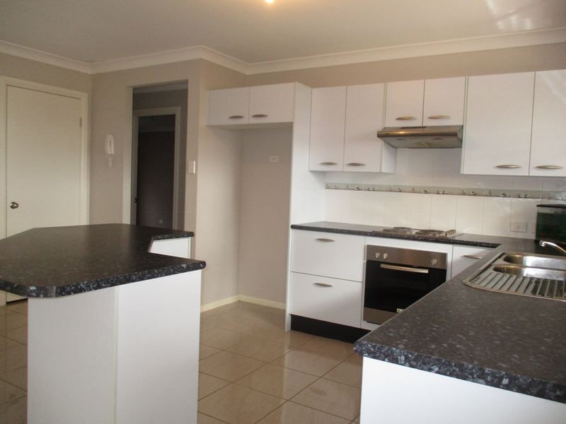 52 Hospital Road, Weston NSW 2326