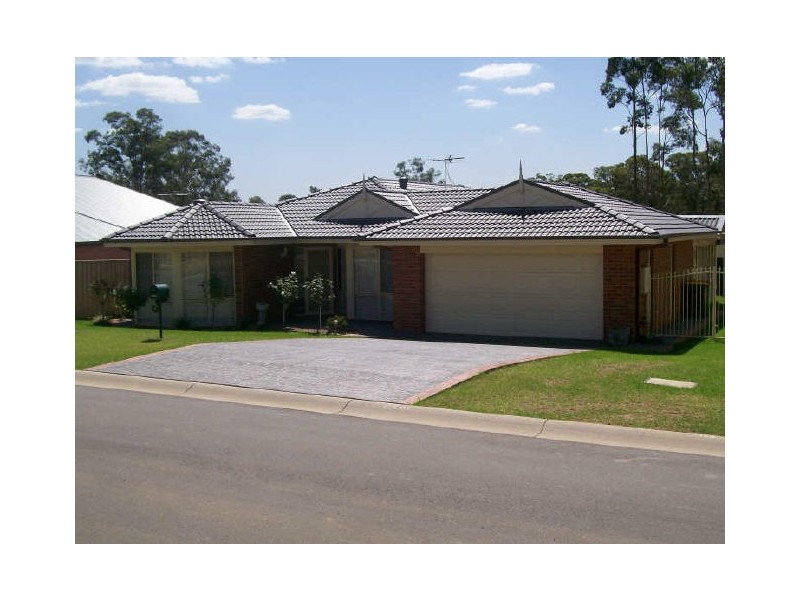 5 Lindeman Grove, Cessnock NSW 2325