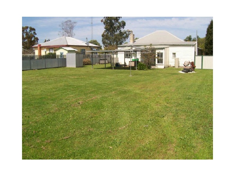 44 Gordon Avenue, Cessnock NSW 2325