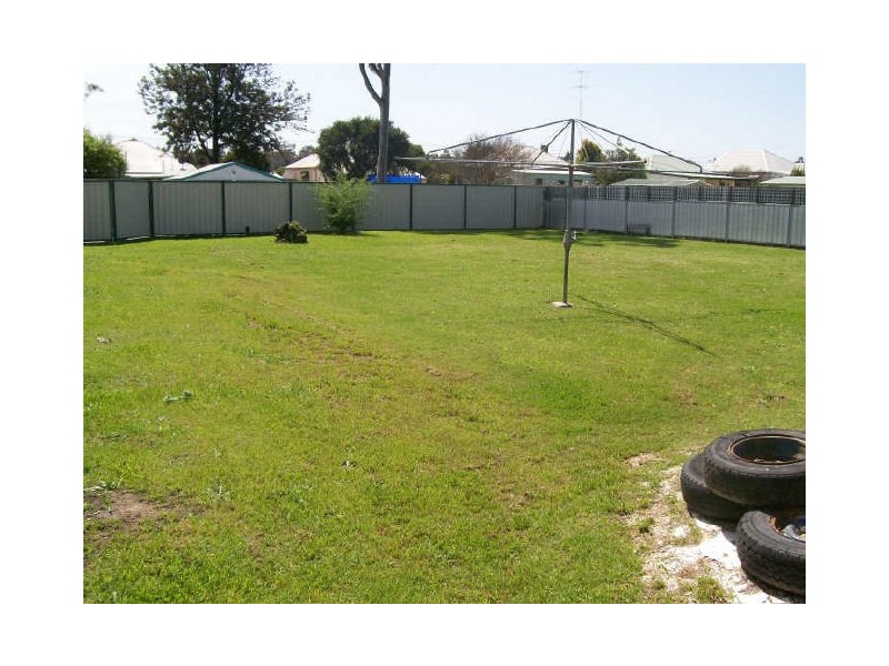 44 Gordon Avenue, Cessnock NSW 2325