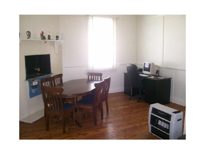 6 Chidgey Street, Cessnock NSW 2325