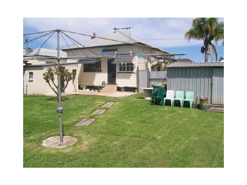 6 Chidgey Street, Cessnock NSW 2325