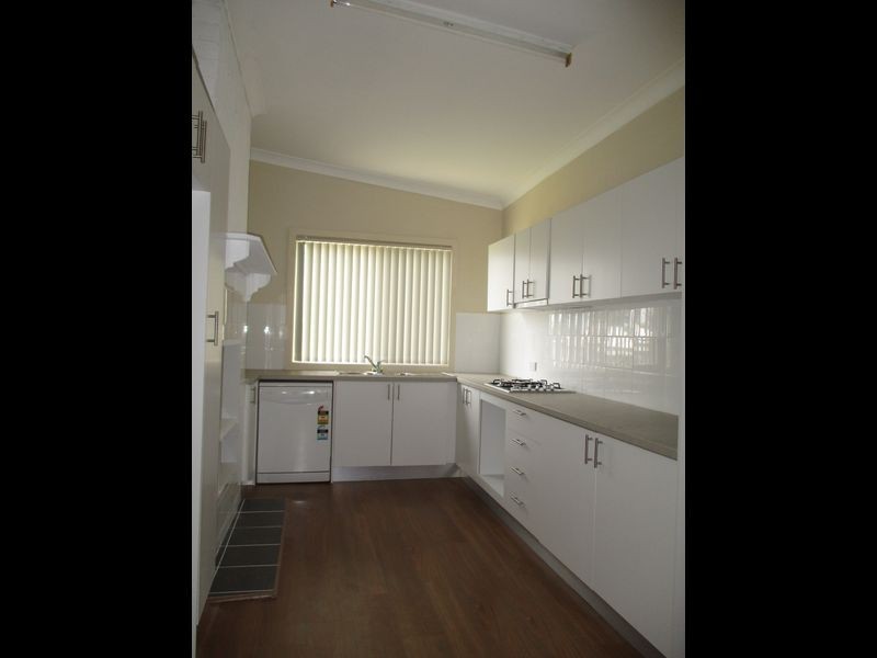 33 Hampden Street, Kurri Kurri NSW 2327