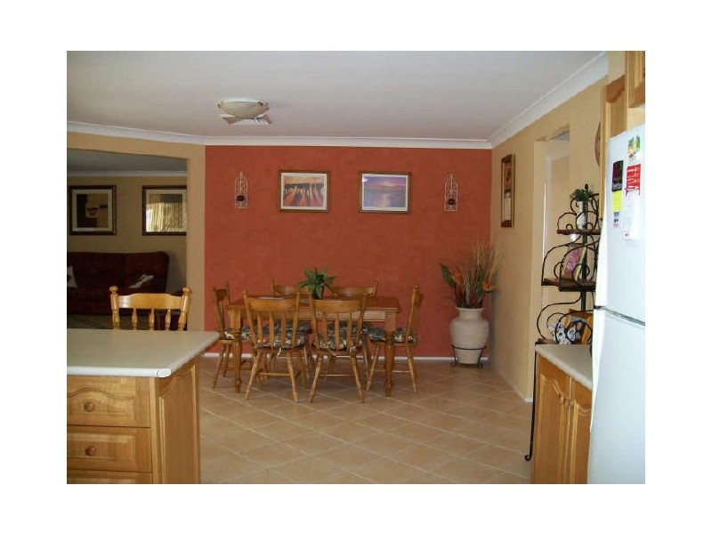 17 Tulloch Terrace, Cessnock NSW 2325