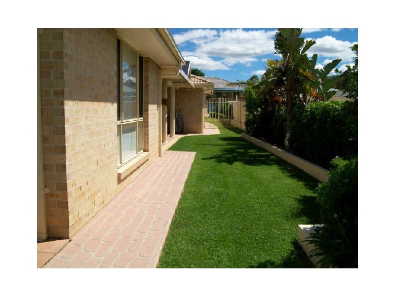 17 Tulloch Terrace, Cessnock NSW 2325