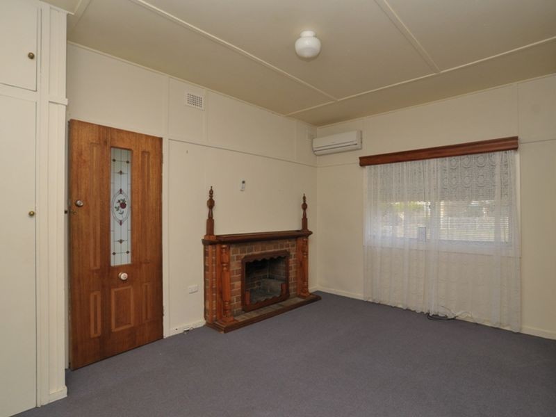 26 Hunter Avenue, Cessnock NSW 2325