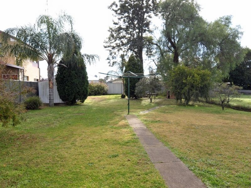 26 Hunter Avenue, Cessnock NSW 2325