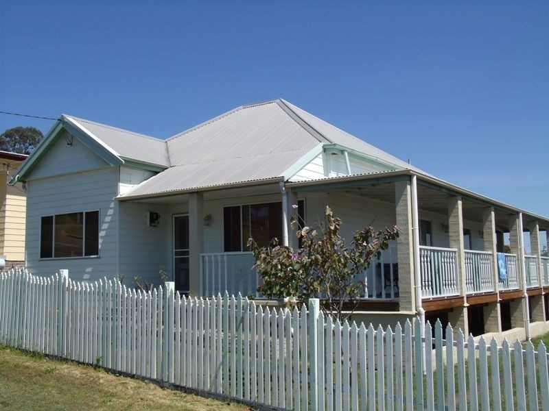 54 Margaret Street, Cessnock NSW 2325