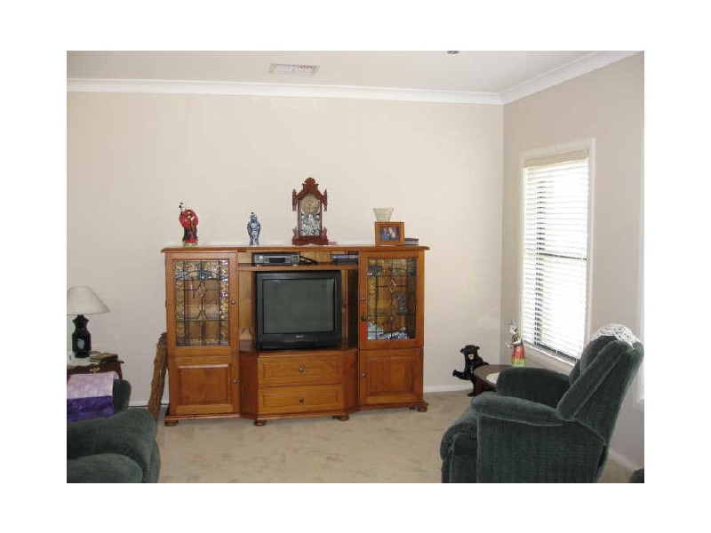7 Fairview Place, Cessnock NSW 2325