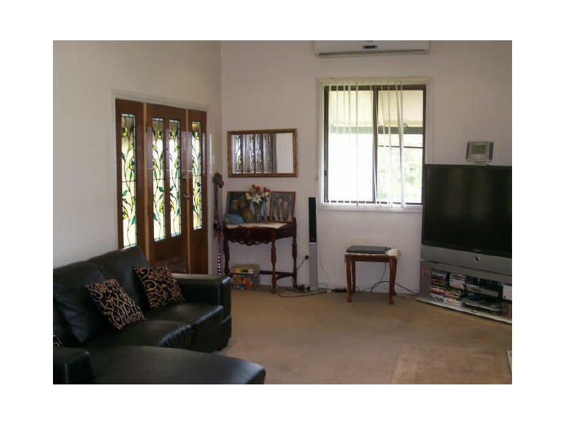 50 Caledonia Street, Kearsley NSW 2325