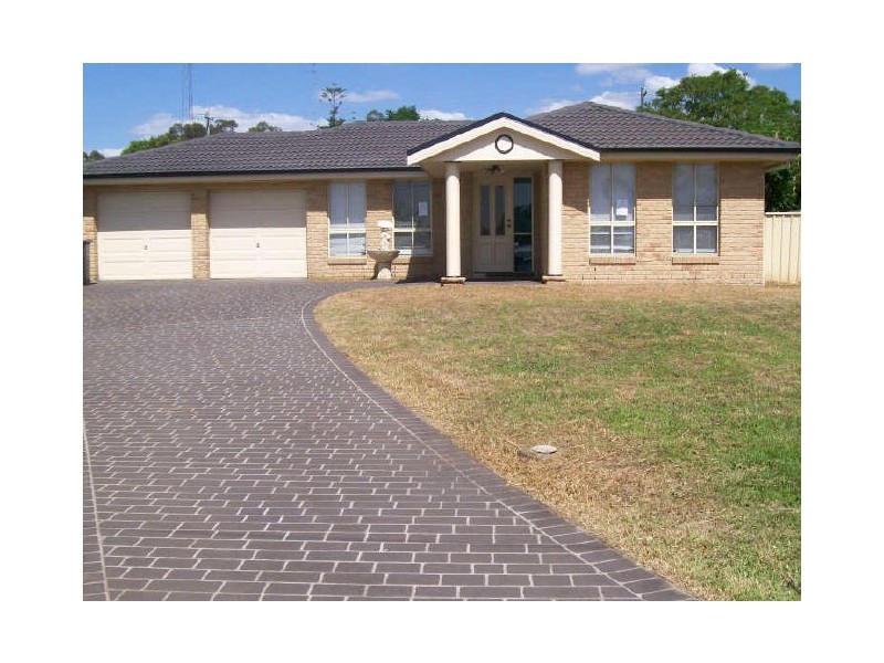 19 Macquarie Avenue, Cessnock NSW 2325