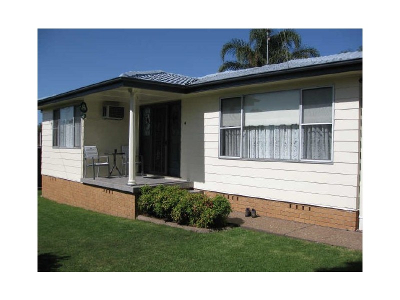 4 Kempe Street, Cessnock NSW 2325