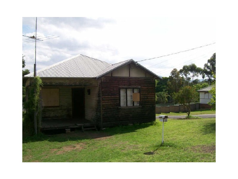 33 Mills Crescent, Cessnock NSW 2325