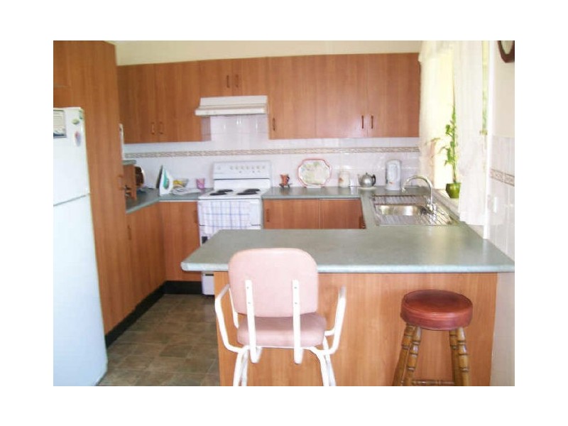 2/8D Shedden Street, Cessnock NSW 2325