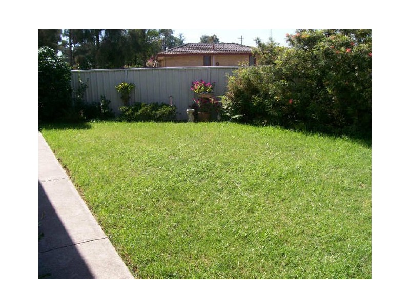 2/8D Shedden Street, Cessnock NSW 2325