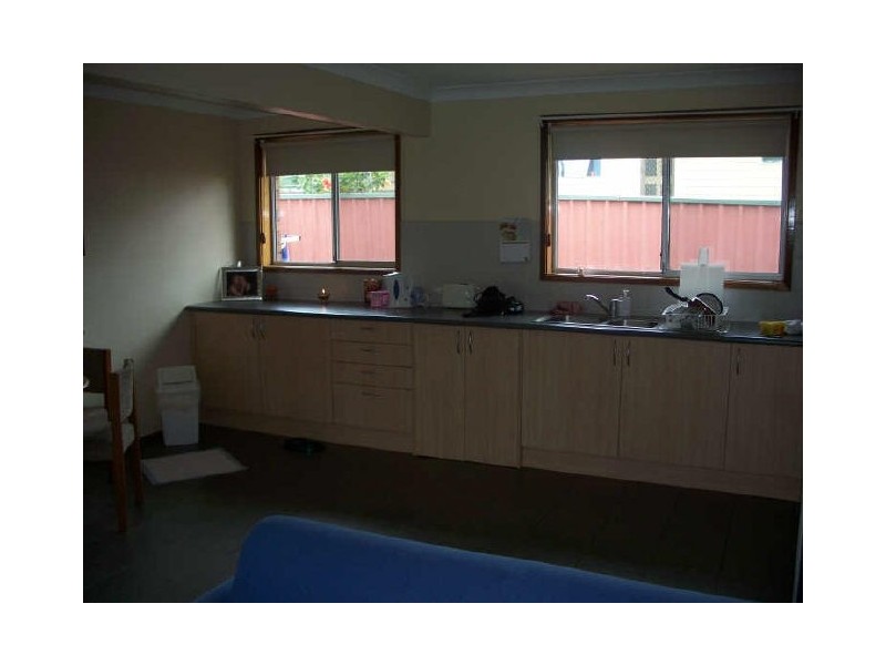 2/81-83 Tamworth Street, Abermain NSW 2326