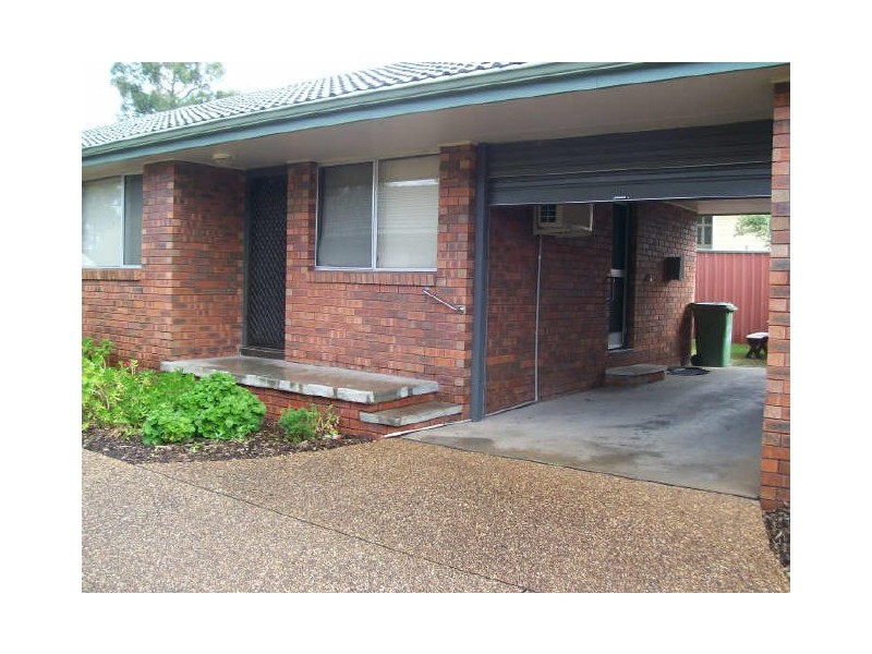 2/81-83 Tamworth Street, Abermain NSW 2326