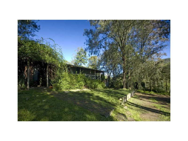 1845 Wollombi Road, Sweetmans Creek NSW 2325