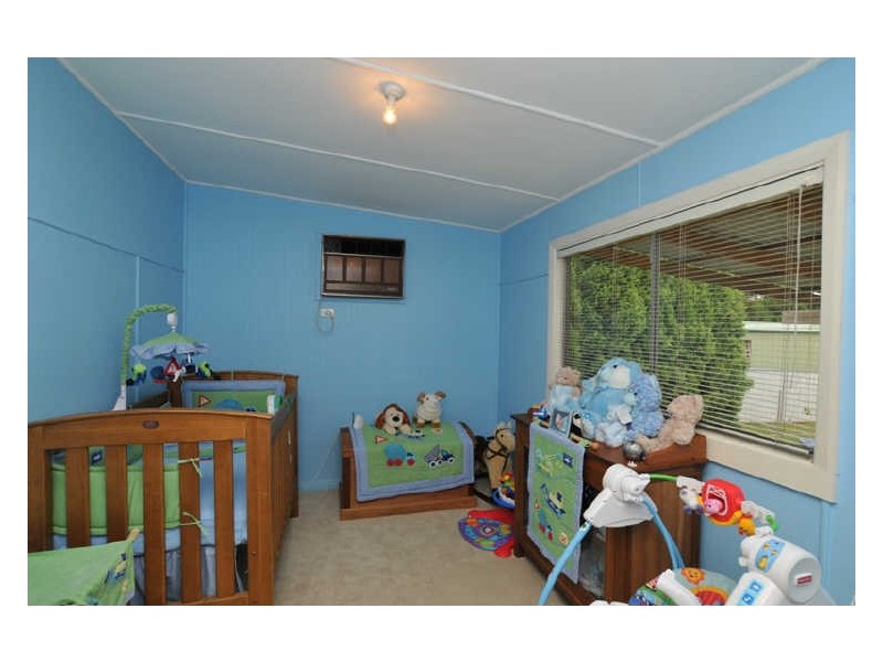 71 Desmond Street, Cessnock NSW 2325