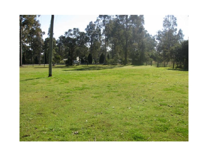 124 Lake Road, Elrington NSW 2325