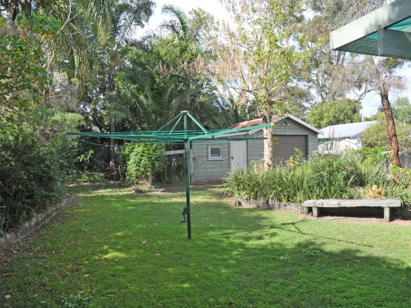 8 Desmond Street, Cessnock NSW 2325