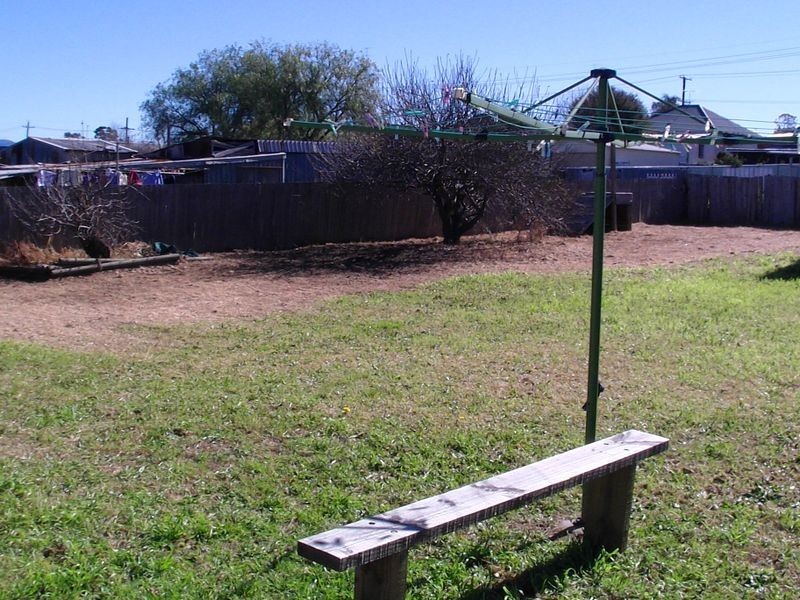 8 Vernon Street, Cessnock NSW 2325