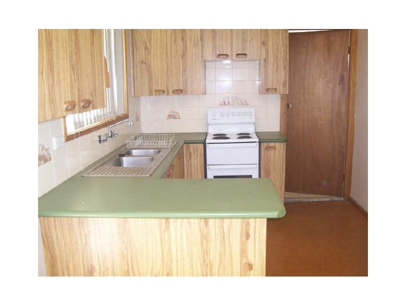 16 Station Street, Weston NSW 2326