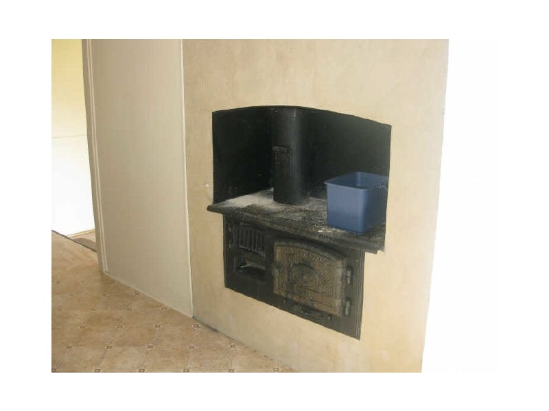 90 Wollombi Road, Cessnock NSW 2325