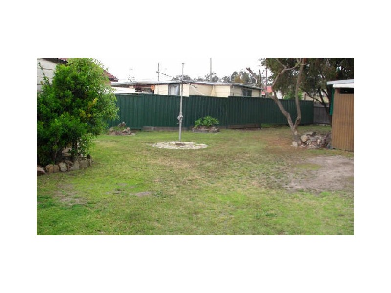 27 Macquarie Avenue, Cessnock NSW 2325