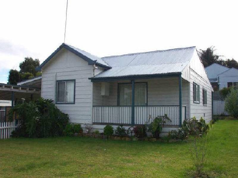 26 Long Street, Cessnock NSW 2325