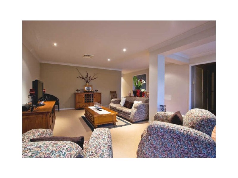 15 Mavis Street, Cessnock NSW 2325