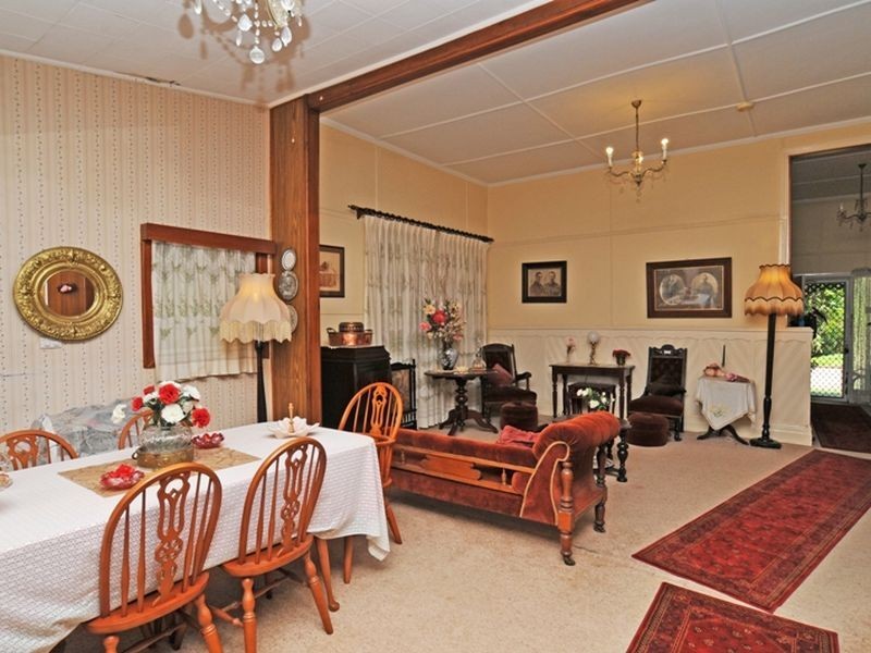 2 Bent Street, Cessnock NSW 2325