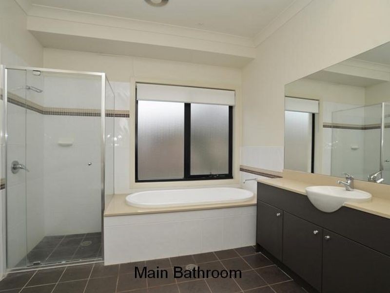 10 Maculata Place, Rothbury NSW 2320