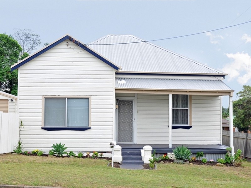 24 Love Street, Cessnock NSW 2325