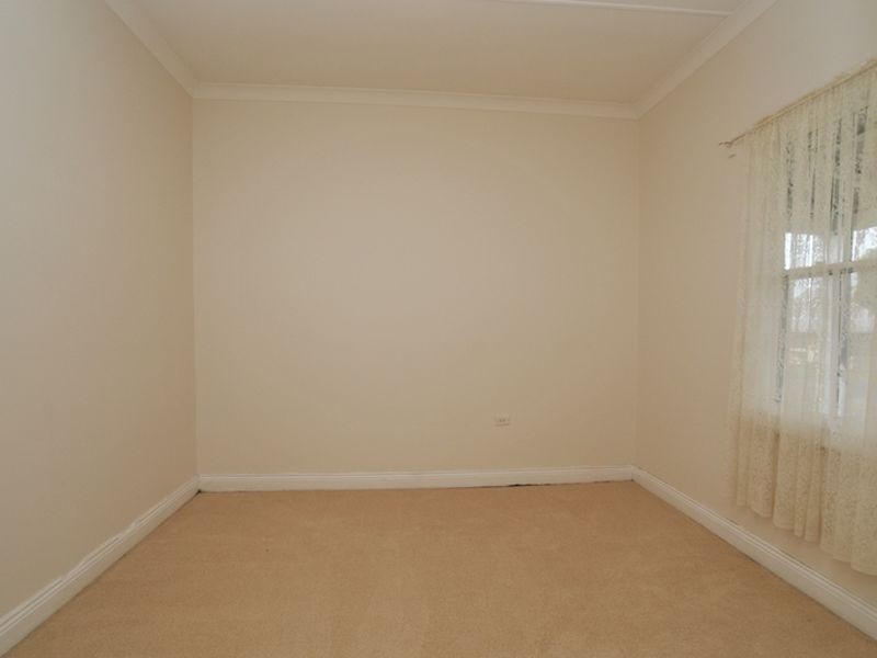 24 Love Street, Cessnock NSW 2325