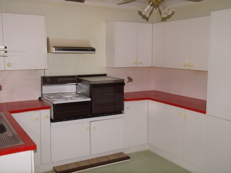 33 Olney Street, Ellalong NSW 2325