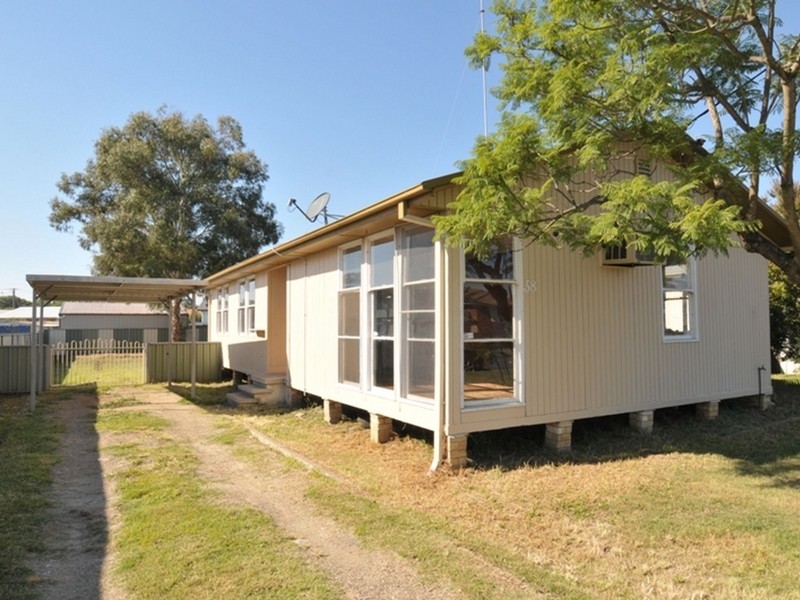 38 Macquarie Avenue, Cessnock NSW 2325