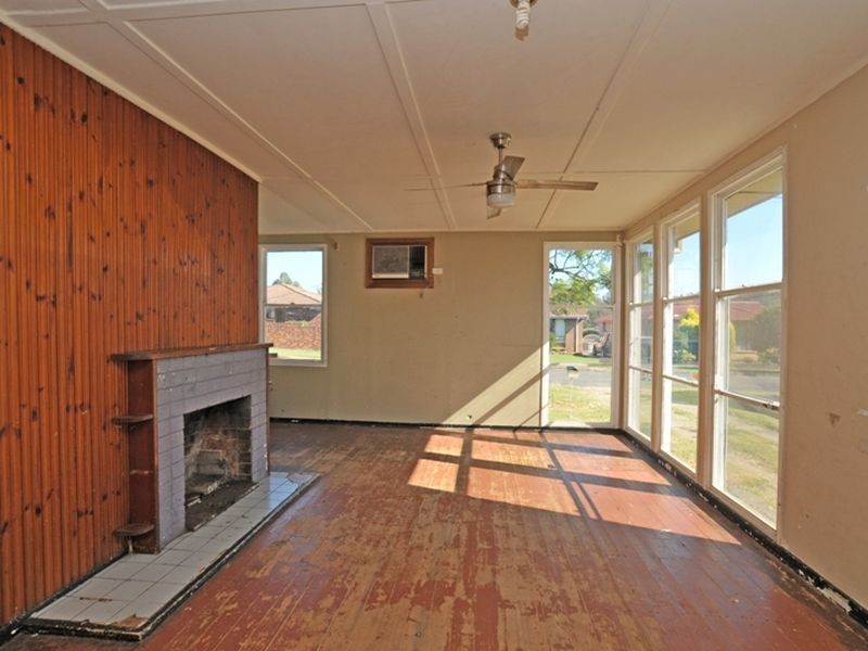 38 Macquarie Avenue, Cessnock NSW 2325