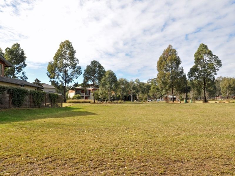 13 Ironbark Drive, Rothbury NSW 2320