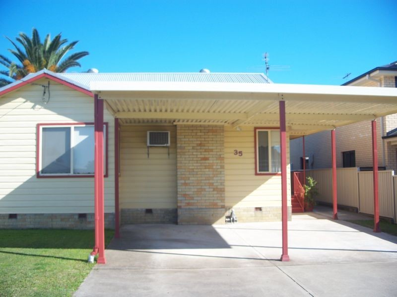 35 Chidgey Street, Cessnock NSW 2325
