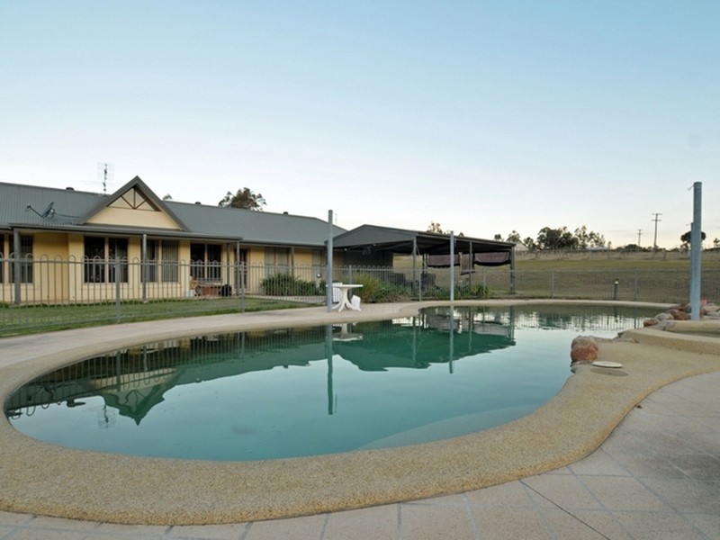 54 Bakers Lane, Sawyers Gully NSW 2326