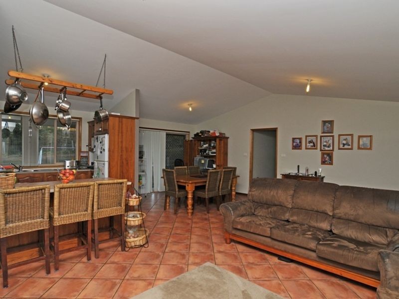 54 Bakers Lane, Sawyers Gully NSW 2326